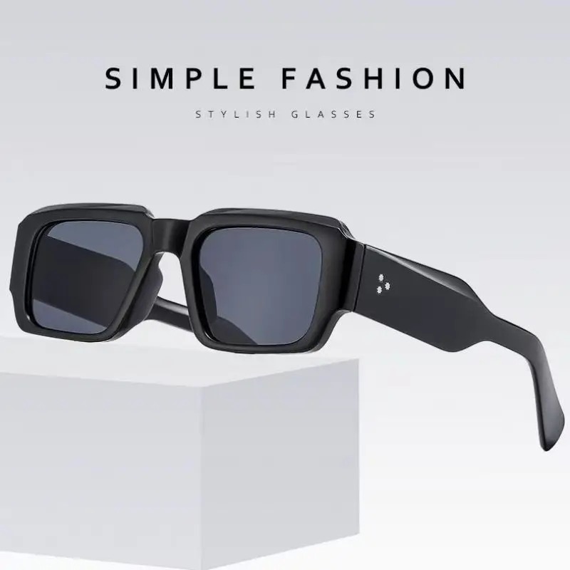 New Brand Rectangle Sunglasses - Street Fashion Brands 评论和价格