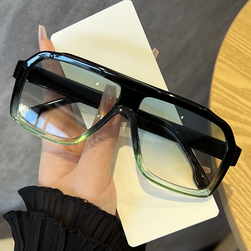 Oversized Square Anti Light Gl - Street Fashion Brands 评论和价格