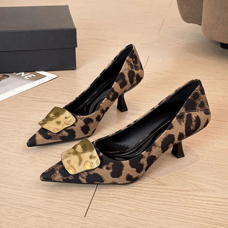 New Fashion Women Leather Pump - Street Fashion Dress 评论和价格