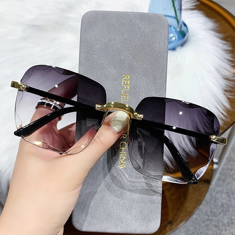 1/3PCS New Rimless Women's Sun - Street Fashion Brands 评论和价格