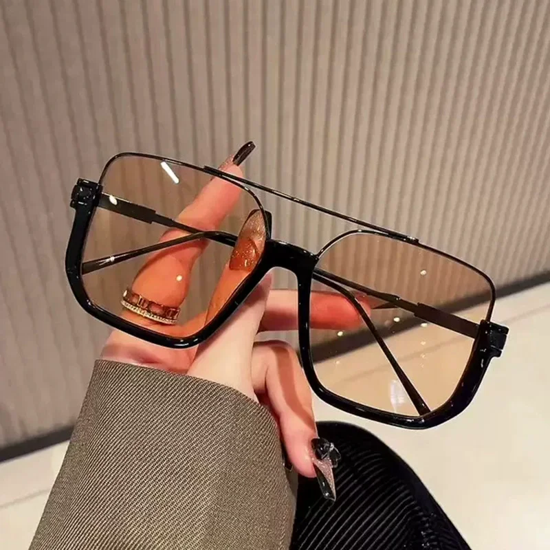 New Vintage Oversized Sunglass - Street Fashion Brands 评论和价格